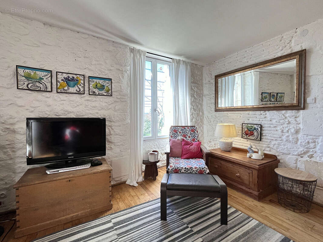 Maison à MONFLANQUIN