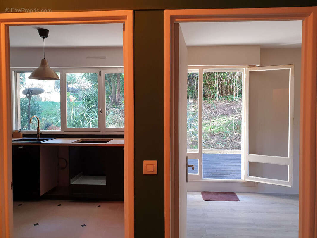 Appartement à NANTERRE