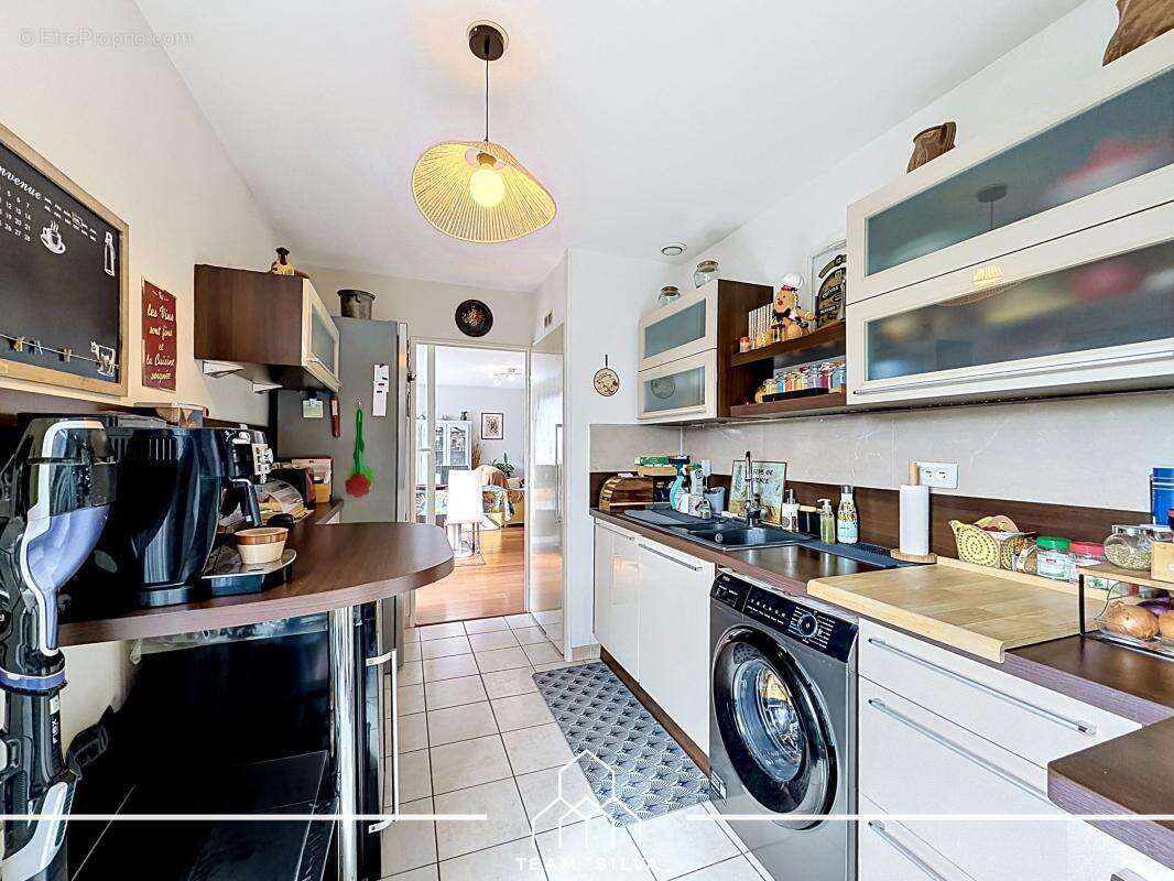 Appartement à TERNAY