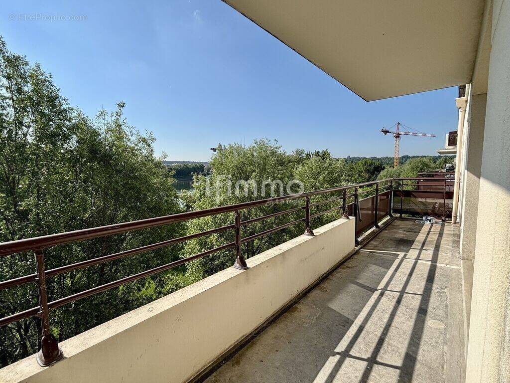 Appartement à CARRIERES-SOUS-POISSY