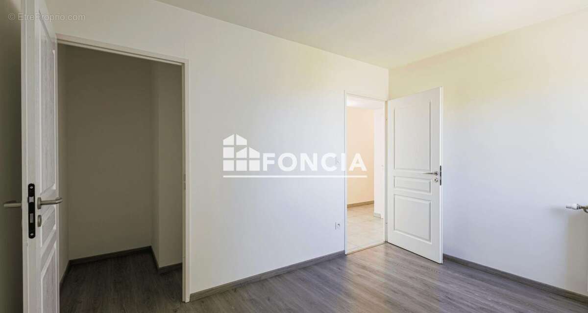 Appartement à SAINT-EGREVE