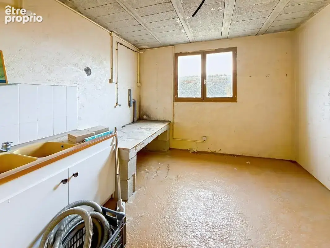 TOULAUD - Maison familiale de 137 m² avec piscine et sous-sol complet – Toulaud (à 20 min de Valence) - photo 21