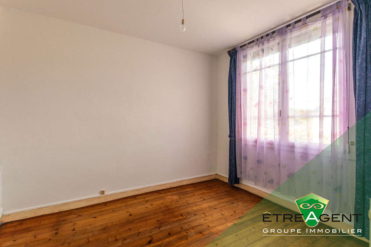 Maison CONCHES-EN-OUCHE - 82 m² - 5 chambres - photo 10
