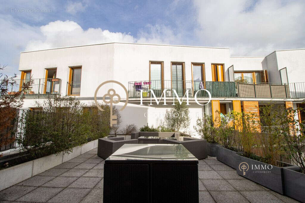 Appartement à BOURG-LA-REINE