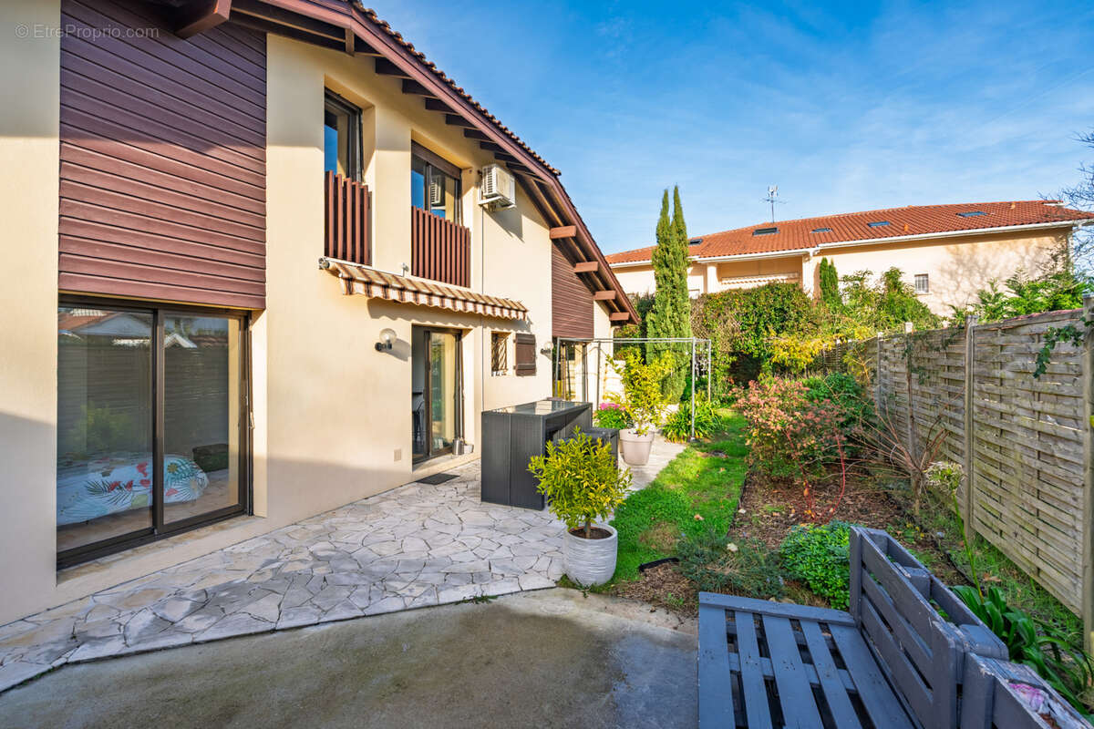 Maison à SAINT-VINCENT-DE-TYROSSE