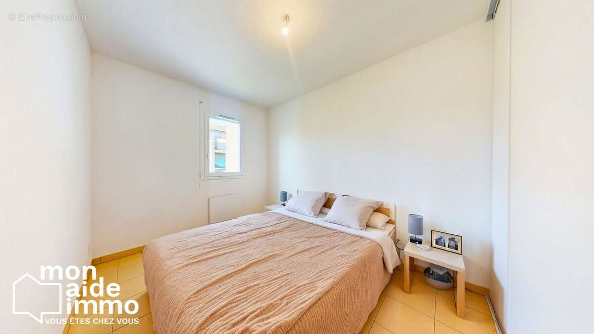 Appartement à SAINT-QUENTIN-DE-BARON