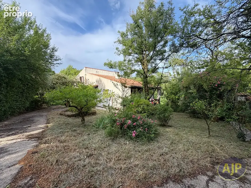 Photo Maison à Pons au prix de 164 000€