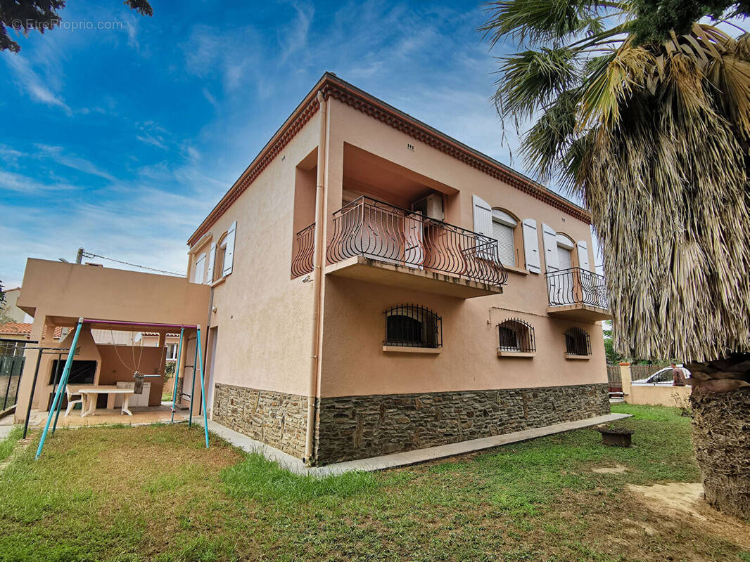 Maison à VILLELONGUE-DE-LA-SALANQUE