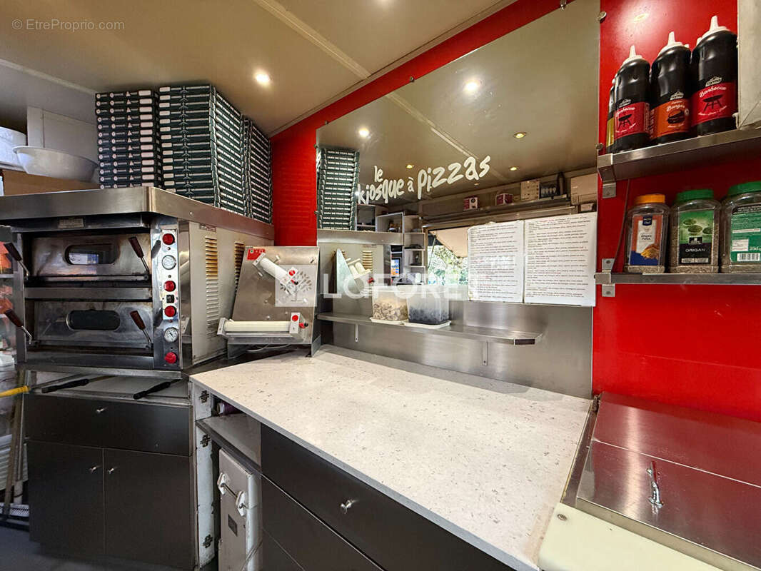 Commerce à RUBELLES