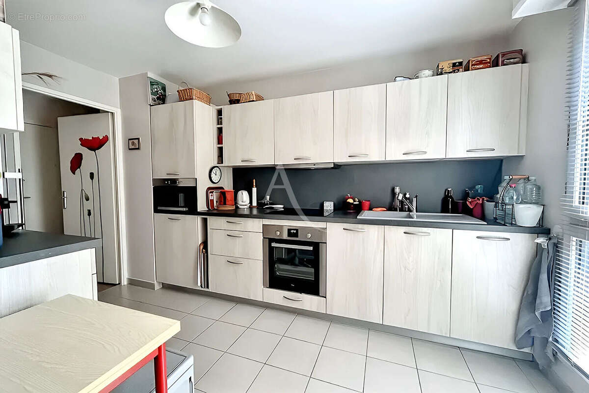 Appartement à VITRY-SUR-SEINE