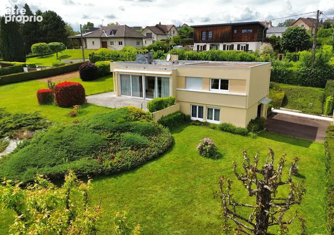 Photo Maison à Geneuille au prix de 355 000€