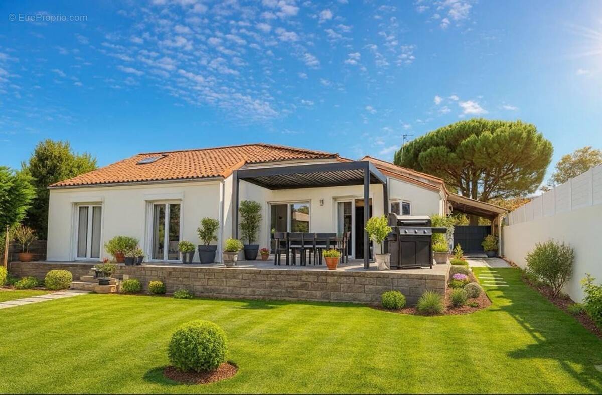 Maison à YVRAC