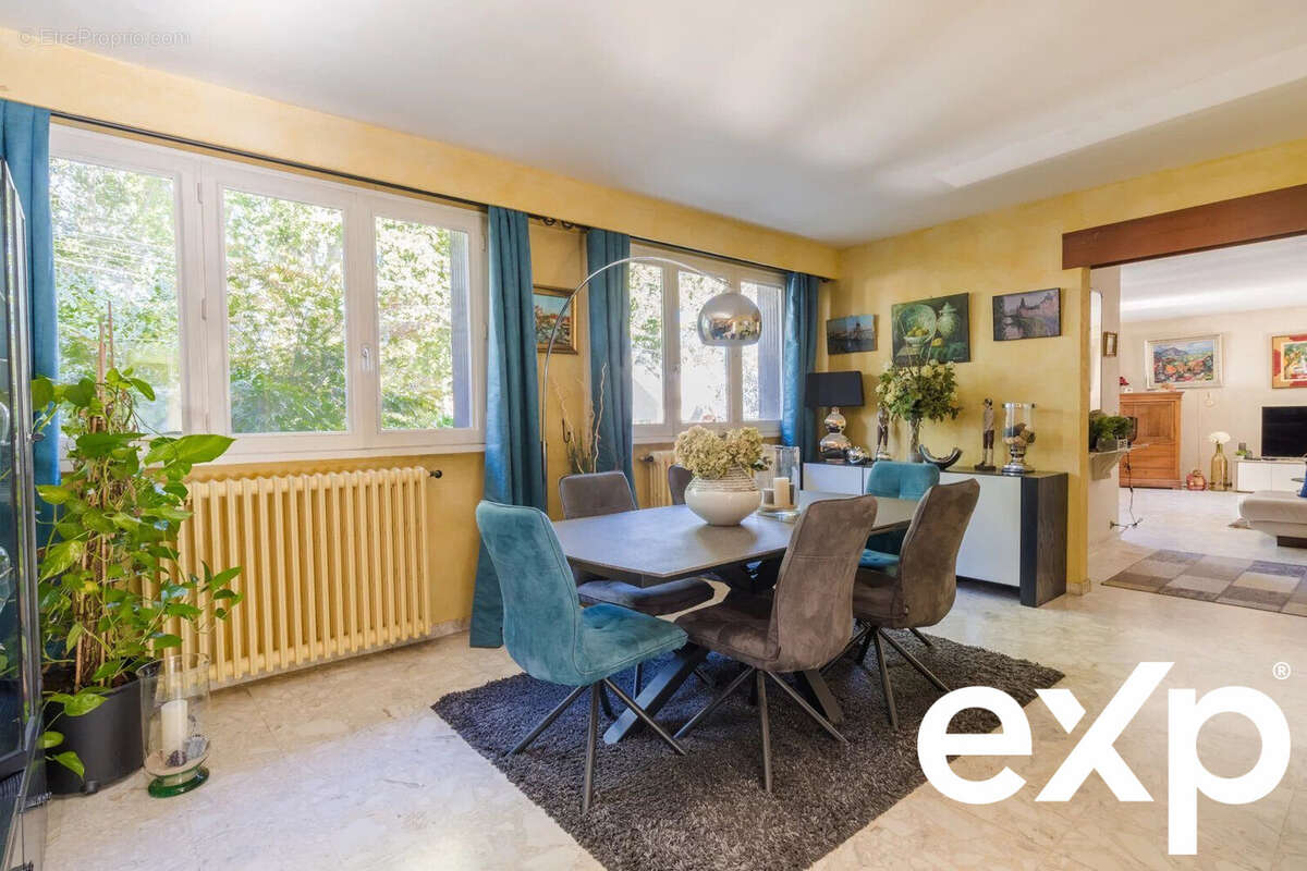 Maison à NOISY-LE-GRAND