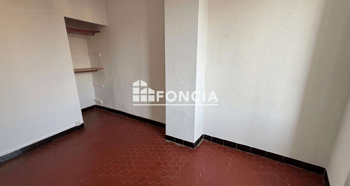 Maison à SAINT-VICTORET