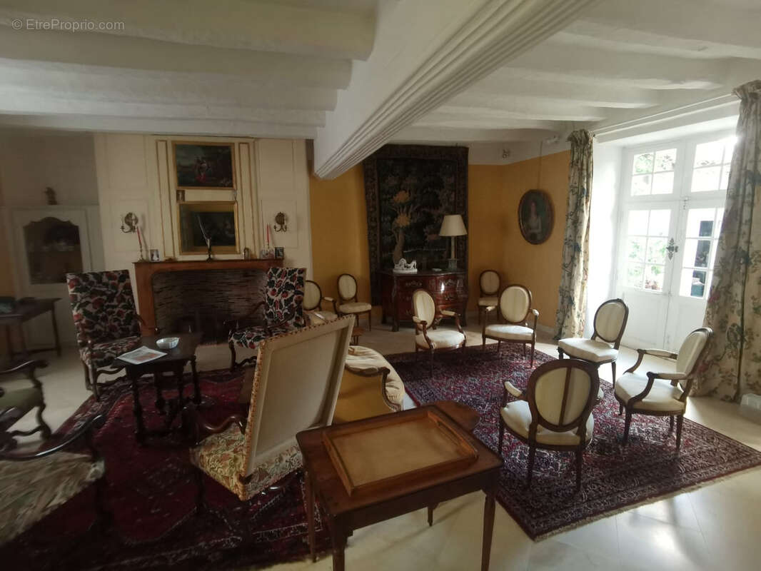 Maison à SAINT-CLAUD