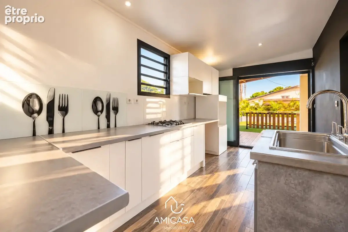 La possession (la reunion) - villa t4 avec piscine - photo 3