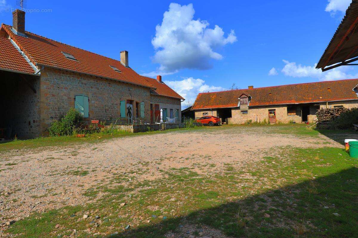 EXCLUSIF Propriete agricole avec 7 hectares possible 70 hectares en location - photo 7