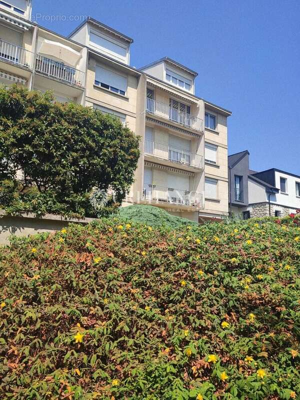 Appartement à CROISSY-SUR-SEINE