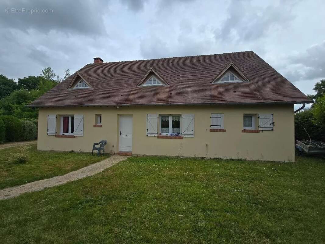 Maison à EMALLEVILLE