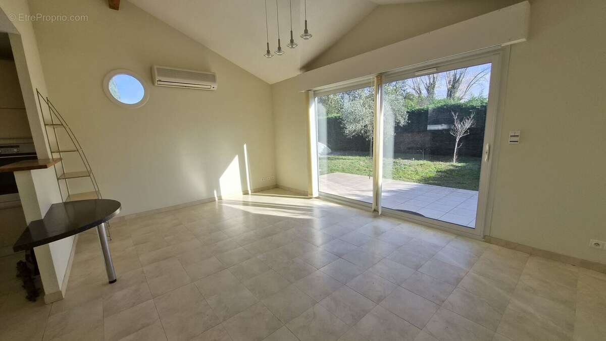 Maison à TOURNEFEUILLE