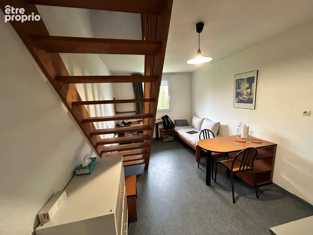 Appartement à SAINT-MARTIN-D'HERES