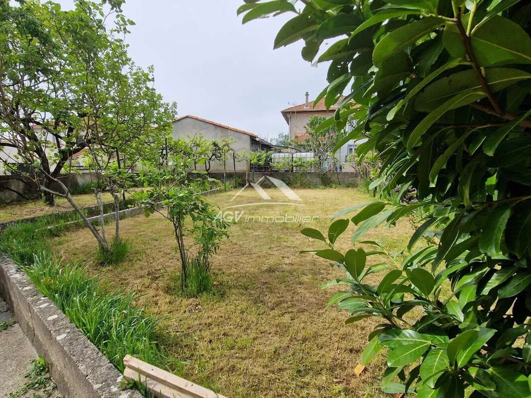 Maison à SALINDRES