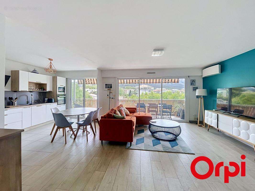 Appartement à MARSEILLE-8E