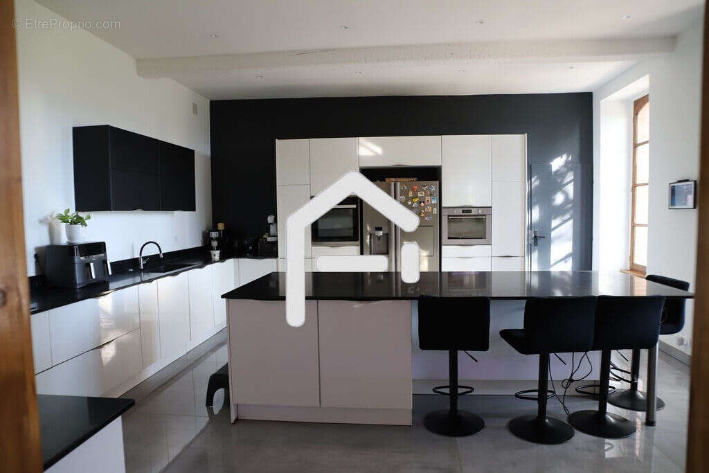 Maison 388 m² à Pamiers  - photo 5