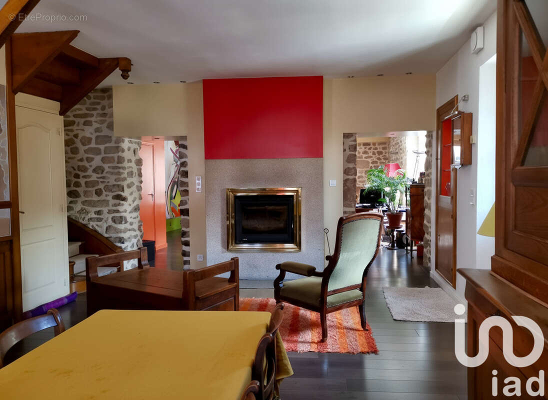 Photo 5 - Maison à PEYRELEVADE