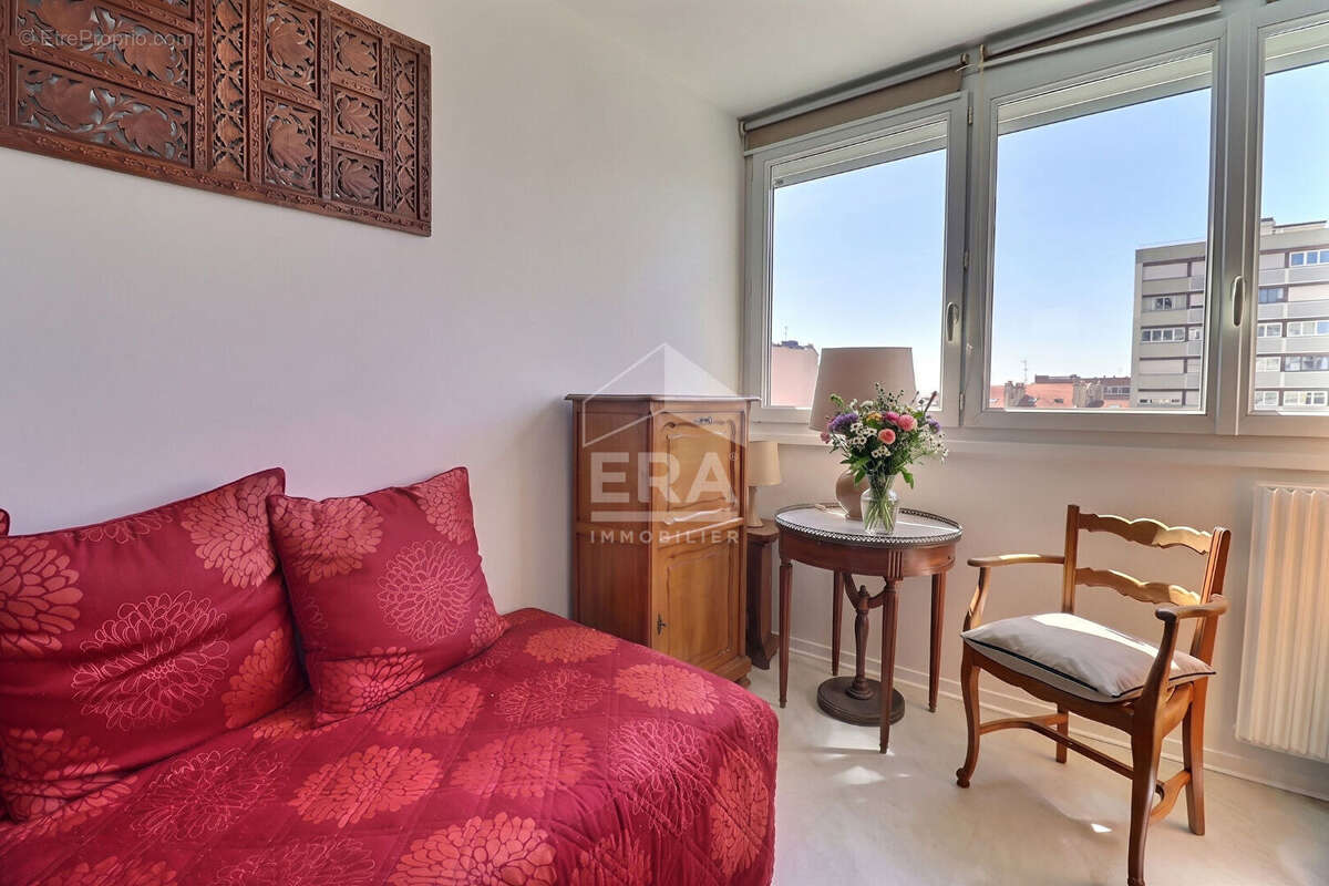 Appartement à COLOMBES