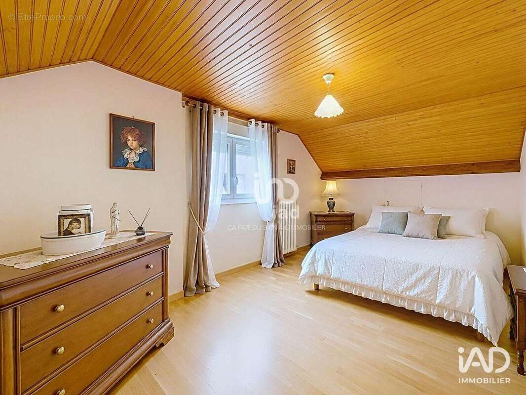 Maison 175 m² à Follainville-Dennemont  - photo 8