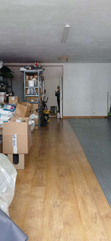 Commerce à SAINT-JEAN-DE-LUZ