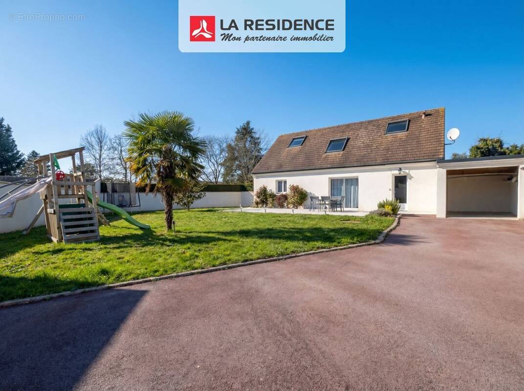 Maison à EZY-SUR-EURE