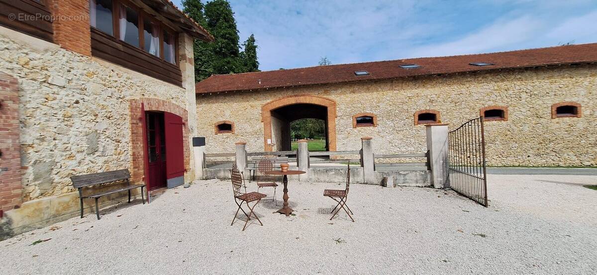 Maison à BOULOGNE-SUR-GESSE