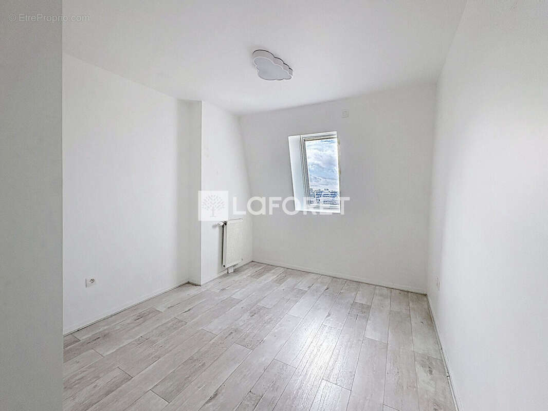 Appartement à ROMAINVILLE