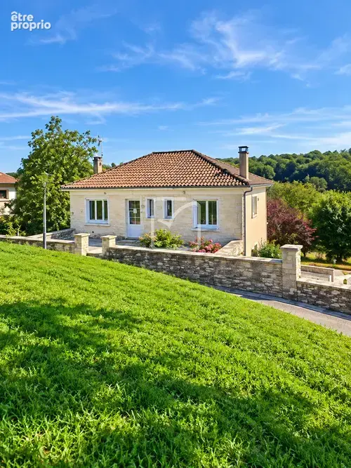 Photo Maison à Gourdon au prix de 129 000€