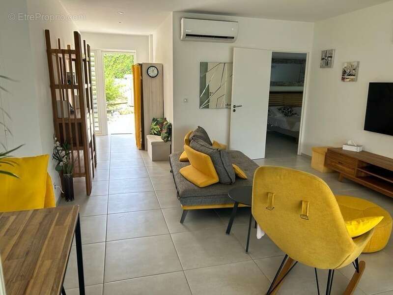 Deux villas et piscines au HELLEUX, SAINTE ANNE (971) - photo 6