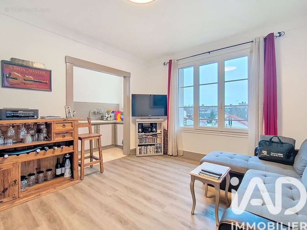 Photo 3 - Appartement à LE BLANC-MESNIL
