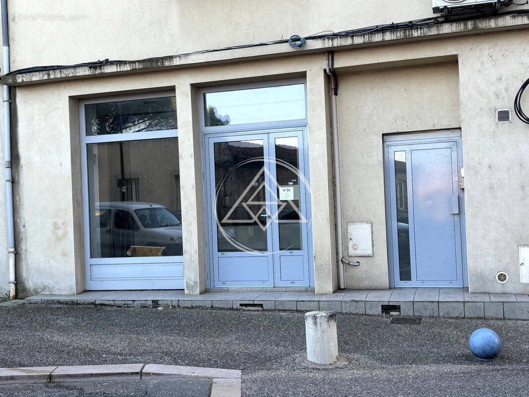 Commerce à BOURG-DE-PEAGE