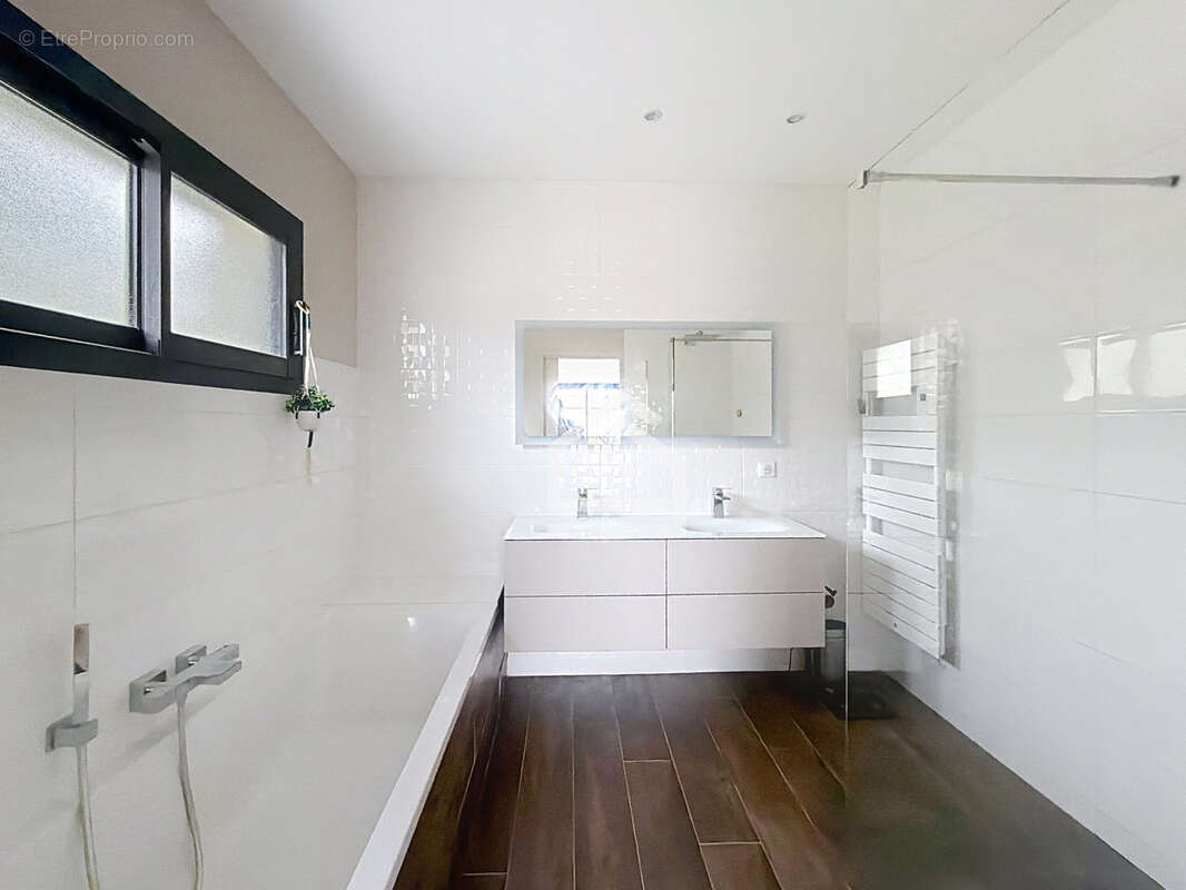 Maison à SAINT-AUBIN-DE-MEDOC