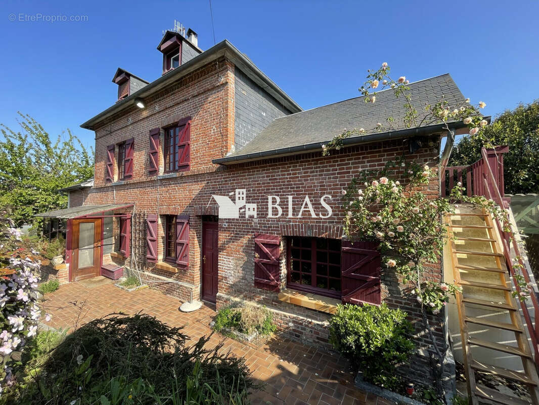 Maison à BRIONNE