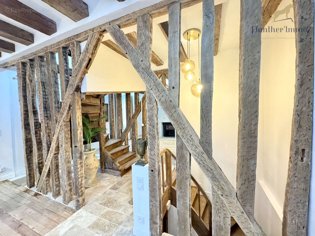 Maison à LUYNES