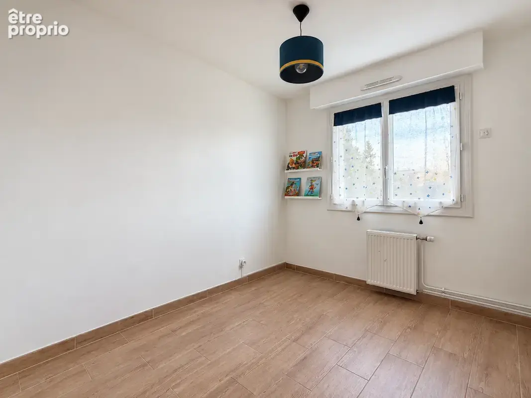 Appartement T4 - 79 m2 - Parking - Cave - photo 10