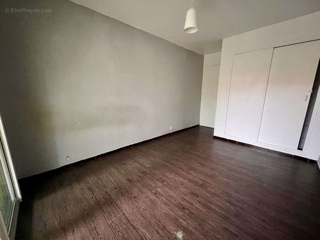 Appartement à MARSEILLE-10E