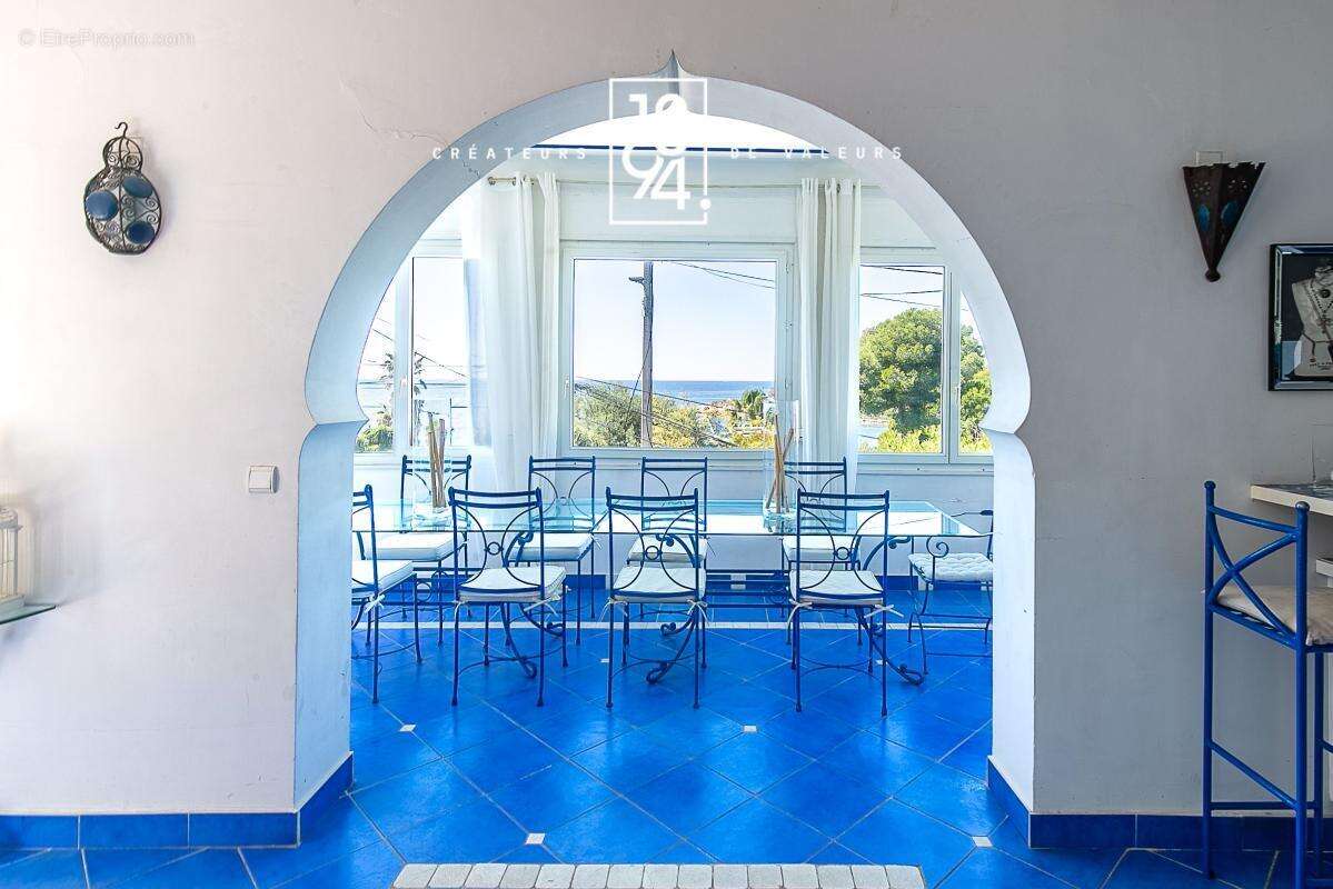 Maison à CARRY-LE-ROUET