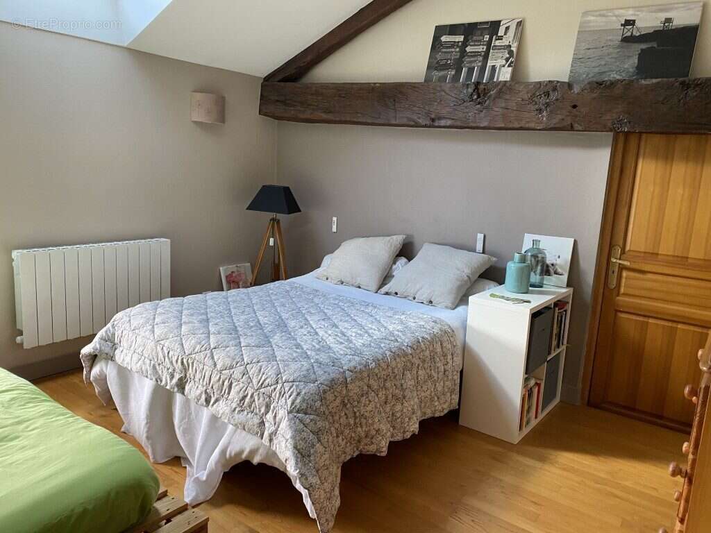 Maison 117 m² à Nedde  - photo 9