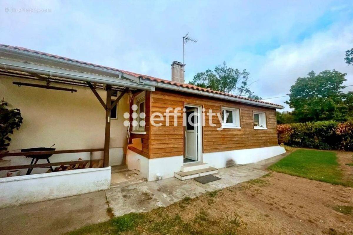 Maison à VERDILLE