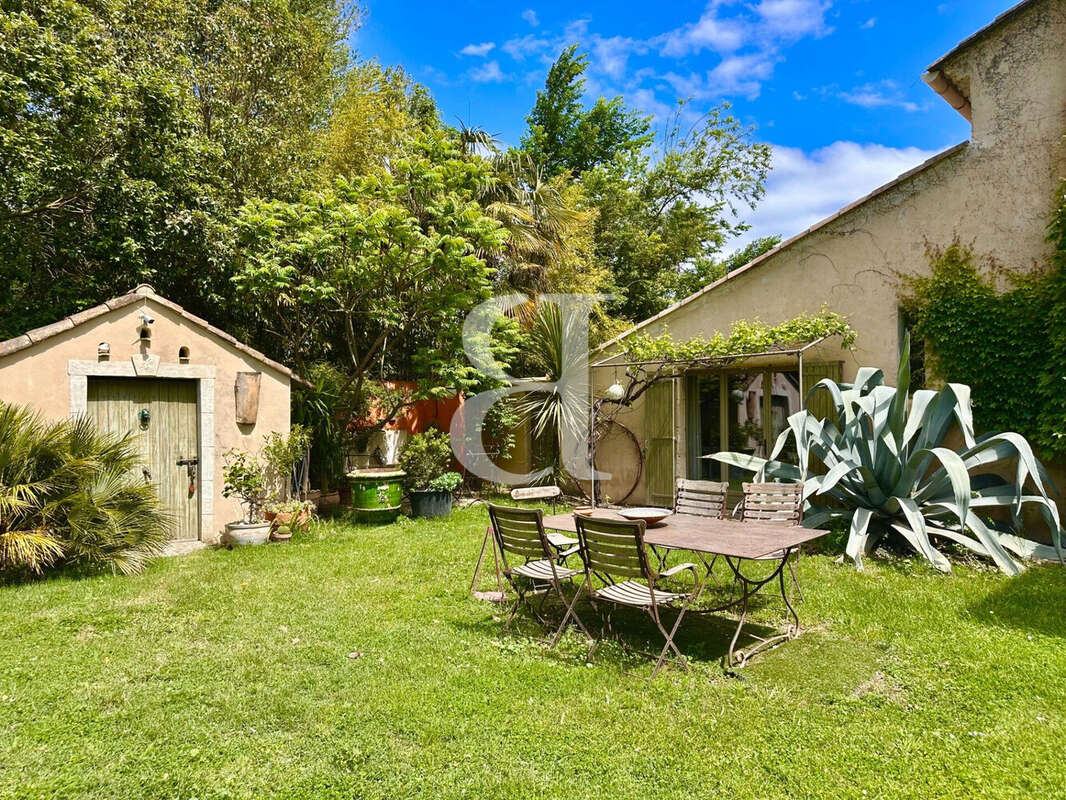 Maison à CABANNES