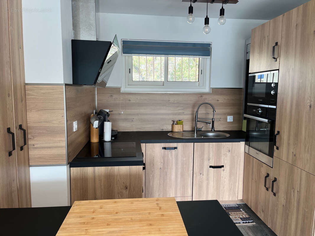 Appartement à BORMES-LES-MIMOSAS