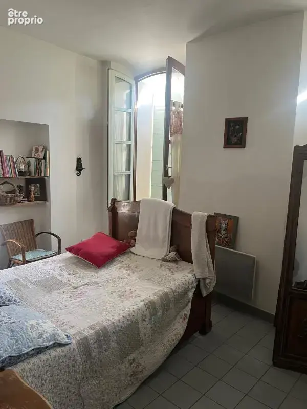 Appartement avec local professionnel et deux logements au cœur de Buis-les-Baronnies - photo 7